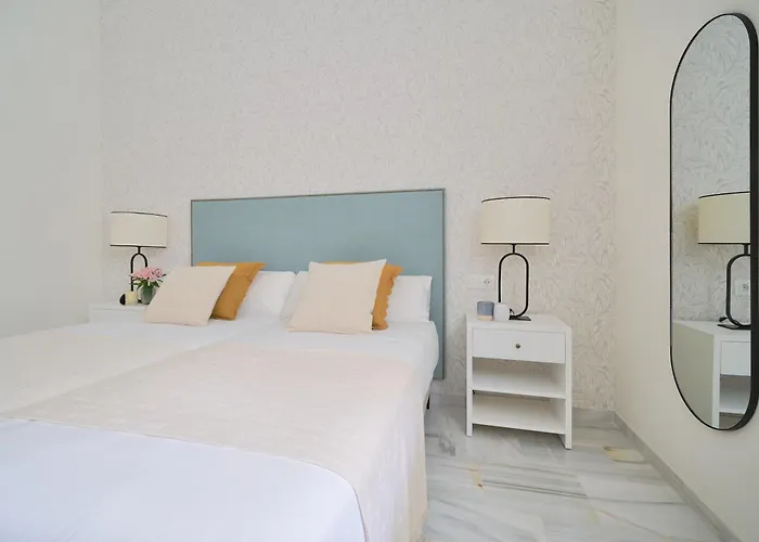 Iloftmalaga Carreteria - Rosaleda * Малага