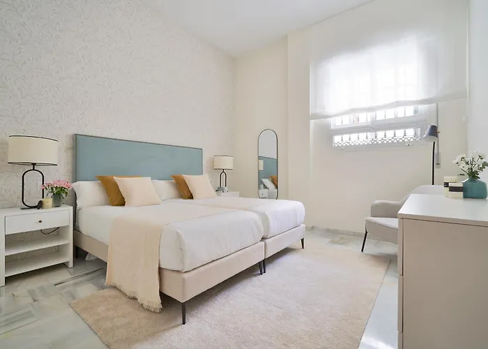 Апартаменты Iloftmalaga Carreteria - Rosaleda