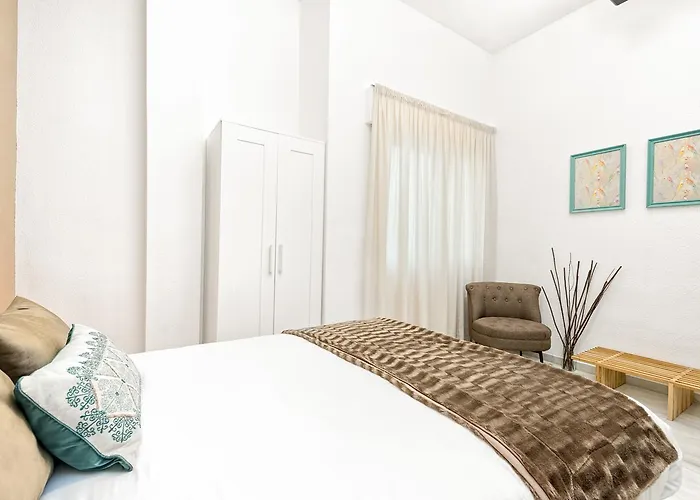 Апартаменты Iloftmalaga Carreteria - Rosaleda